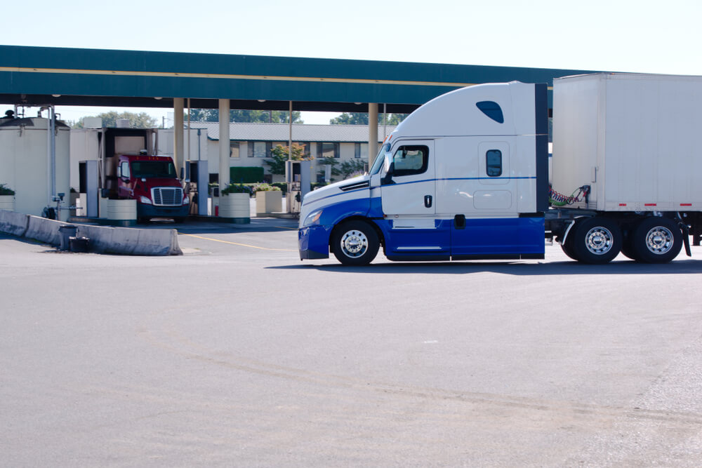 Affordable Enclosed Car Shipping Service